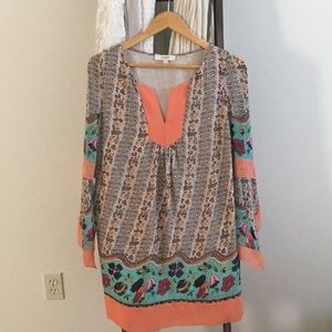 Umgee Dress. Modern Boho floral print. Size M.